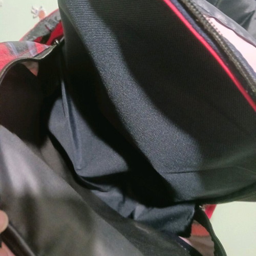 Primary school backpack with three compartments like new