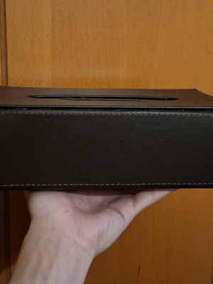 Leatherette tissue box used
