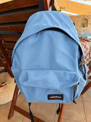Eastpak backpack like new, blue