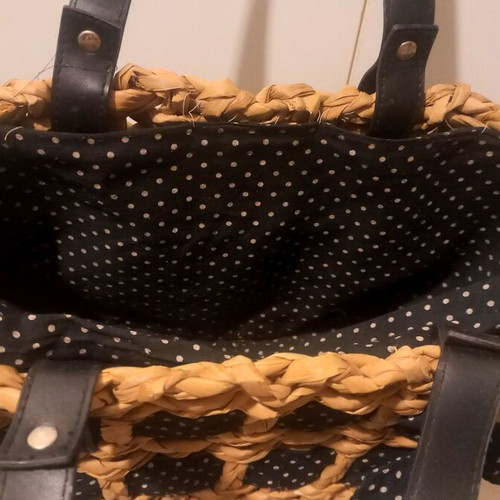 Woven shoulder bag used, summer style with inner pocket