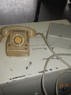 Συσκευή τηλεφωνικού κέντρου σαν καινούργιο