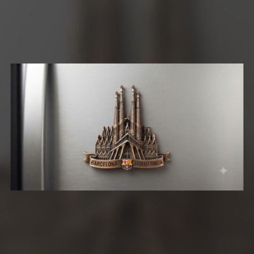 Sagrada Familia Souvenir Magnet like new