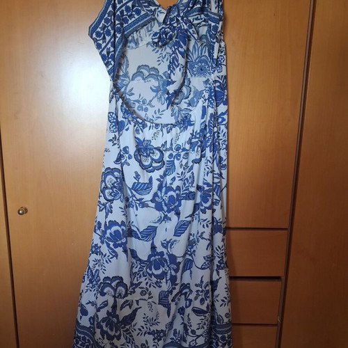 Maxi summer dress new, white with blue floral pattern