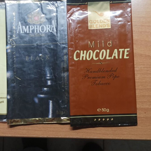 Pipe tobacco packaging used, pack of 8 pieces