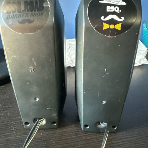 Logitech speakers like new, ideal for office