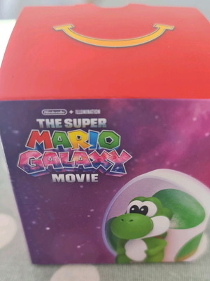 McDonald's 2026 Super Mario Galaxy Happy Meal Yoshi καινούργιο