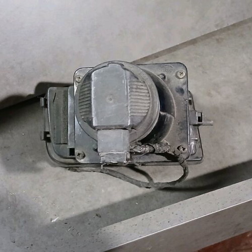 BMW 5 e34 halogen used, original