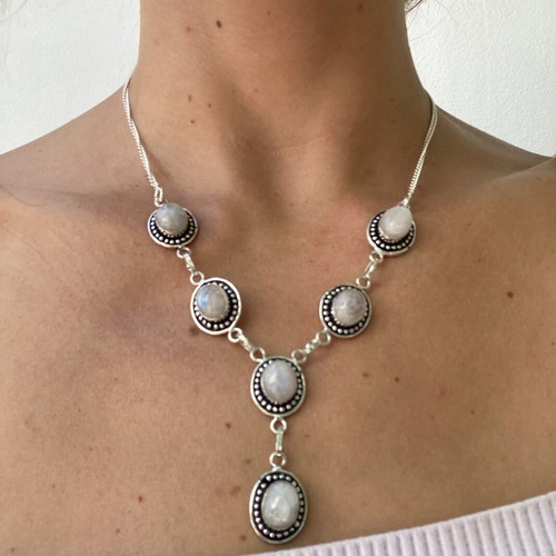 Vintage Atelier 925 Silver Jewelry Set with Moonstone (Necklace & Earrings)
