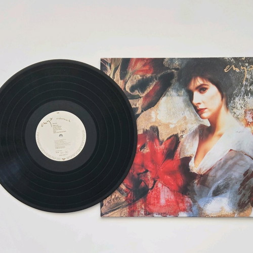 Enya Watermark vinyl record like new, first release 1988