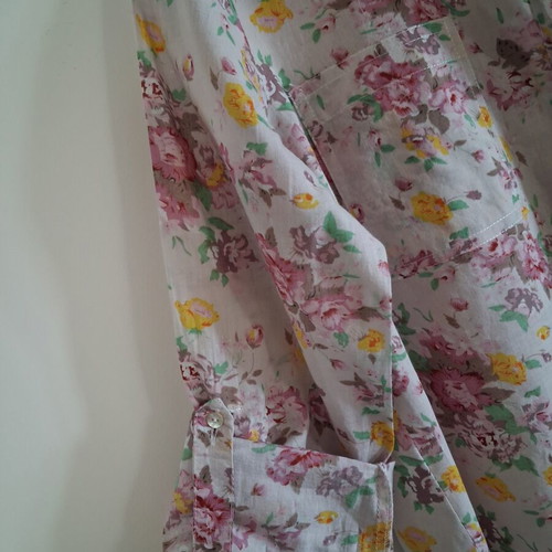 Vintage floral shirt tunic, size M, 100% cotton