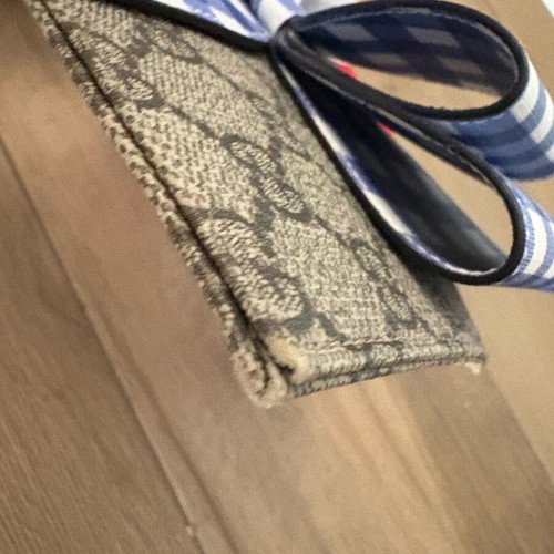 Gucci handbag colorful like new