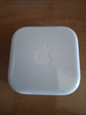 iPhone 6 Earbuds new in original packaging