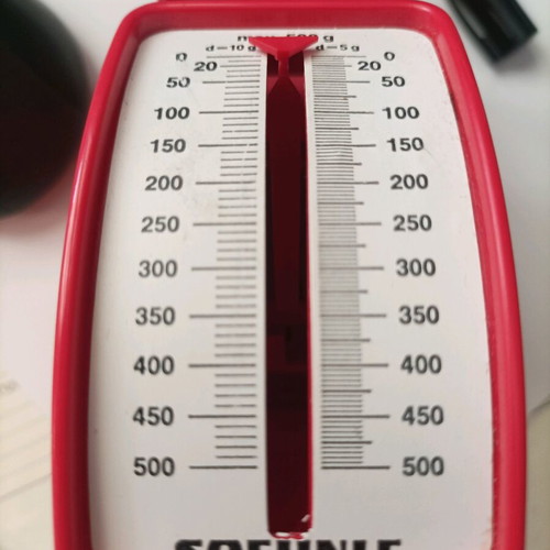 Vintage Soehnle analog scale up to 500g used, red