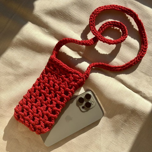 Handmade Crochet Crossbody Phone Pouch, New, Red