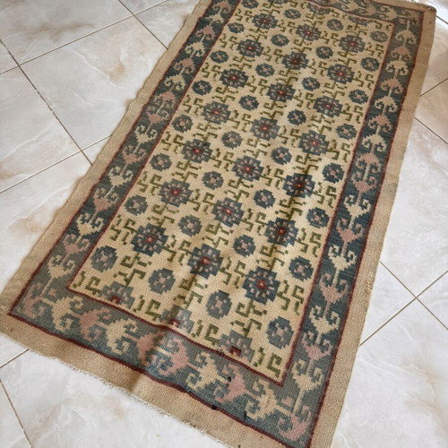 Handwoven rug used, 95 x 182 cm