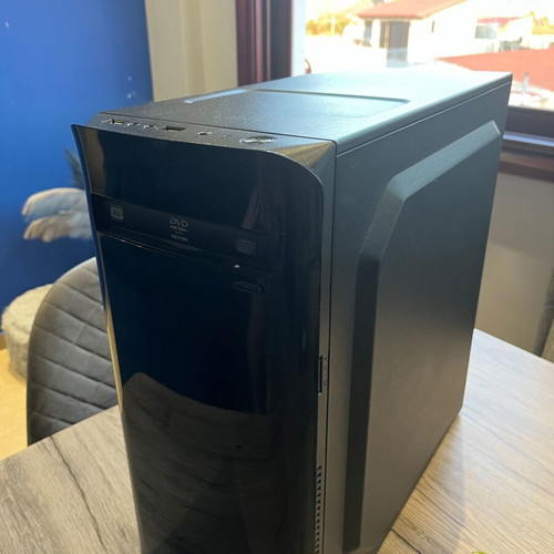TurboX PC with 16GB RAM and AMD Ryzen 3