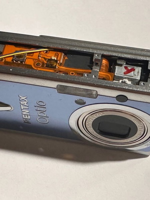 Pentax Optio compact digital camera for parts