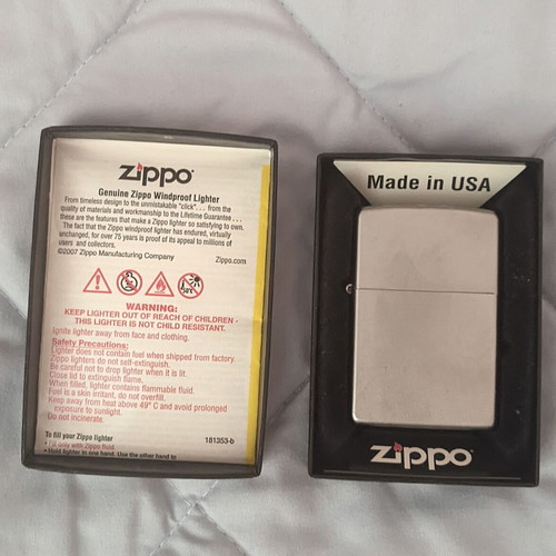 Zippo lighter satin grey silver like new