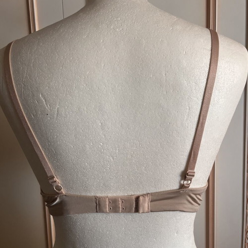 Bra like new, beige