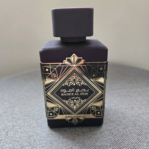 Bade'e Al Oud Amethyst Lattafa perfume like new
