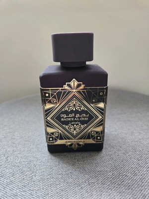 Bade'e Al Oud Amethyst Lattafa perfume like new
