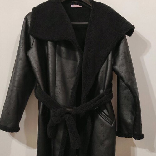 Mouton-style women's coat like new Leben Fashion