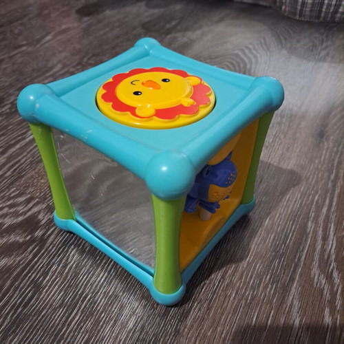 Mattel Fisher Price Activity Cube with Animals used BFH80