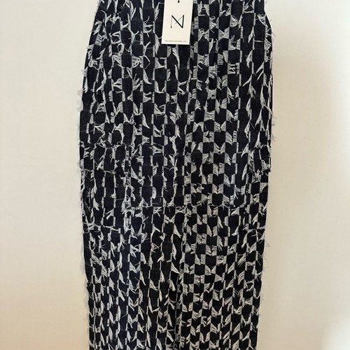 Denim skirt Mallory The Label new, size small with slit and pockets