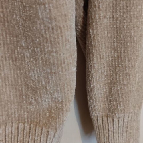 Beige chenille cardigan with hood like new, size M