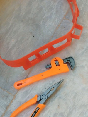 Children's work belt and tools used