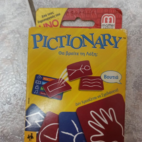 Pictionary travel pocket board game new