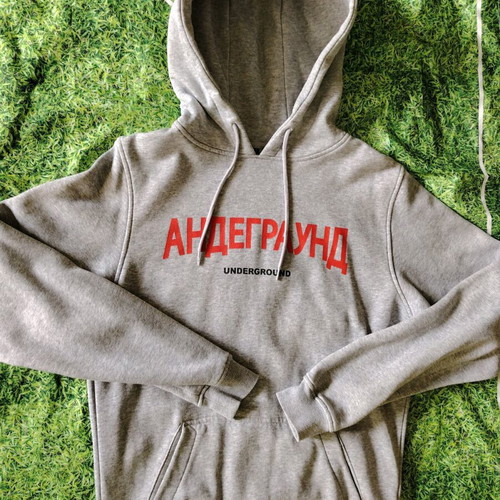 Sweatshirt Underground S like new, Mister Tee gray