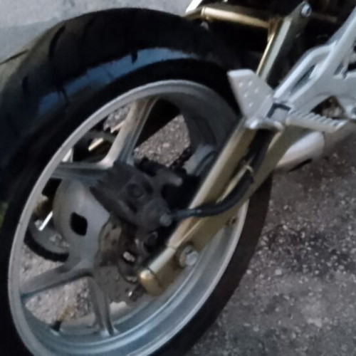 Kawasaki ER6 650cc motorcycle, 66000km, leather accessories