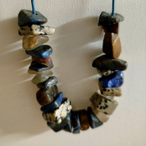Necklace new with natural leather and lapis lazuli, jasper, labradorite stones