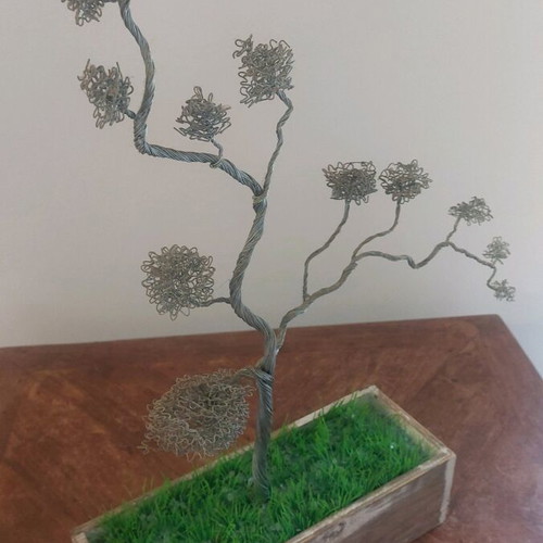 Bonzai decorative wire tree new