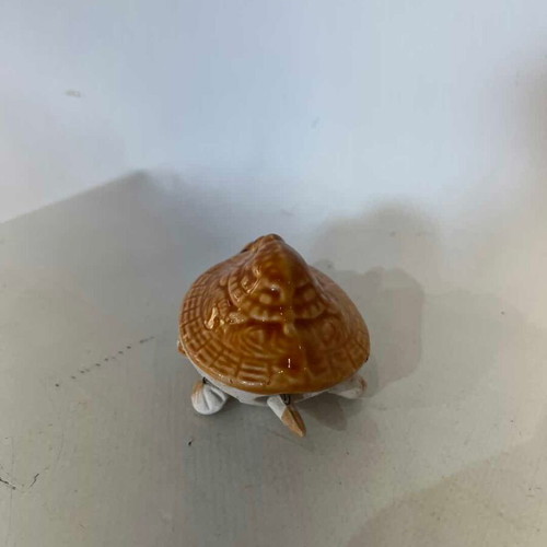 Vintage ceramic Feng Shui turtle decoration with moving head and legs