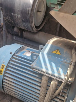 Αεροσυμπιεστής τύπου κοχλία Atlas Copco μεταχειρισμένος