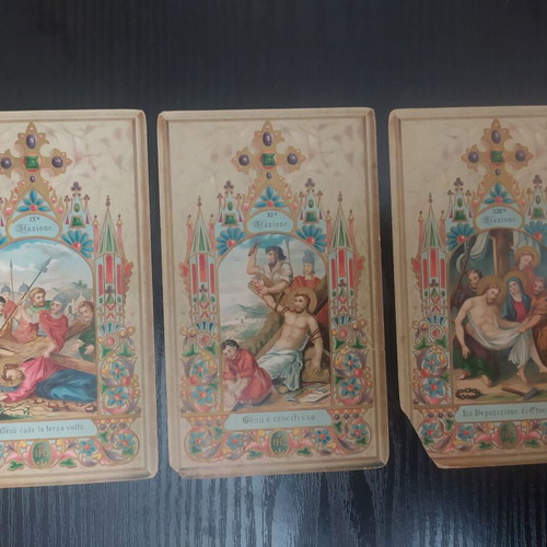 Old lithographs used from 1900 with Christ's stations in a booklet