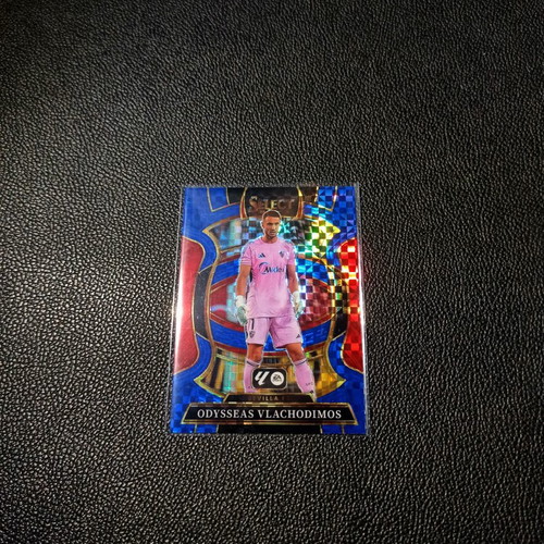 2025 Panini Select La Liga Terrace Blue Checker Prizm Odysseas Vlachodimos card like new
