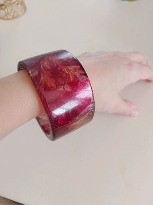Bracelet used romantic made of bone