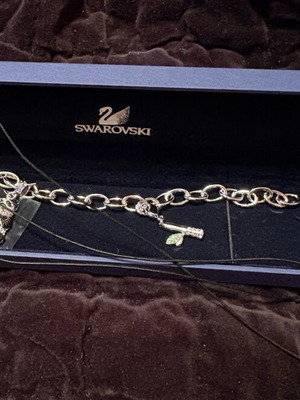 Βραχιόλι Swarovski με παντα και φύλλο ευκαλύπτου, καινούργιο