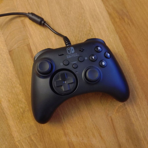 Hori Wired Controller Horipad Turbo Black for Nintendo Switch like new