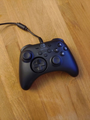 Hori Wired Controller Horipad Turbo Black για Nintendo Switch σαν καινούργιο