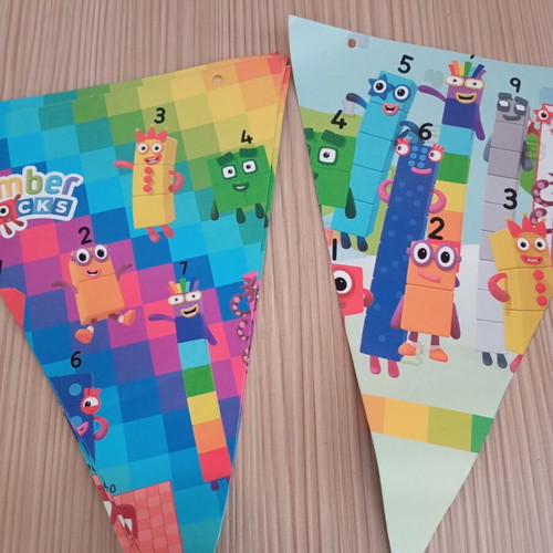 Happy Birthday banner like new with 10 double-sided flags