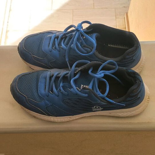 Admiral men's athletic shoes like new, size 40, blue