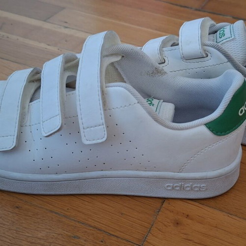 Stan Smith kids sneakers white green, like new, size 34