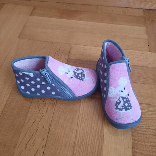 comfy girls' slipper 25 N
