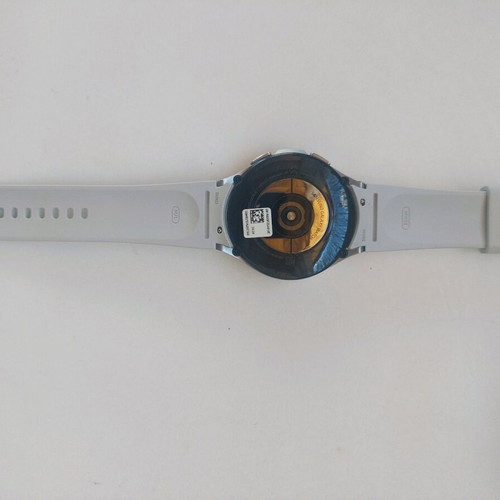 Samsung Galaxy Watch4 Classic 4G Stainless Steel 46mm like new with eSIM and heart rate monitor