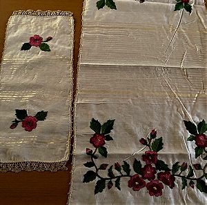 Vintage κεντητές τραβέρσες με λουλούδια και χρυσή κλωστή