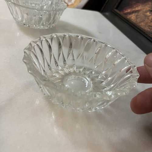 Dessert bowls used, set of 4 pieces